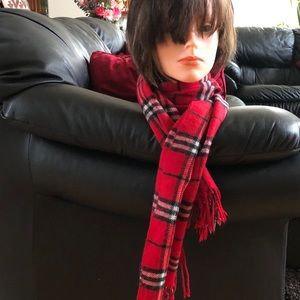 Burberry Authentic Scarf